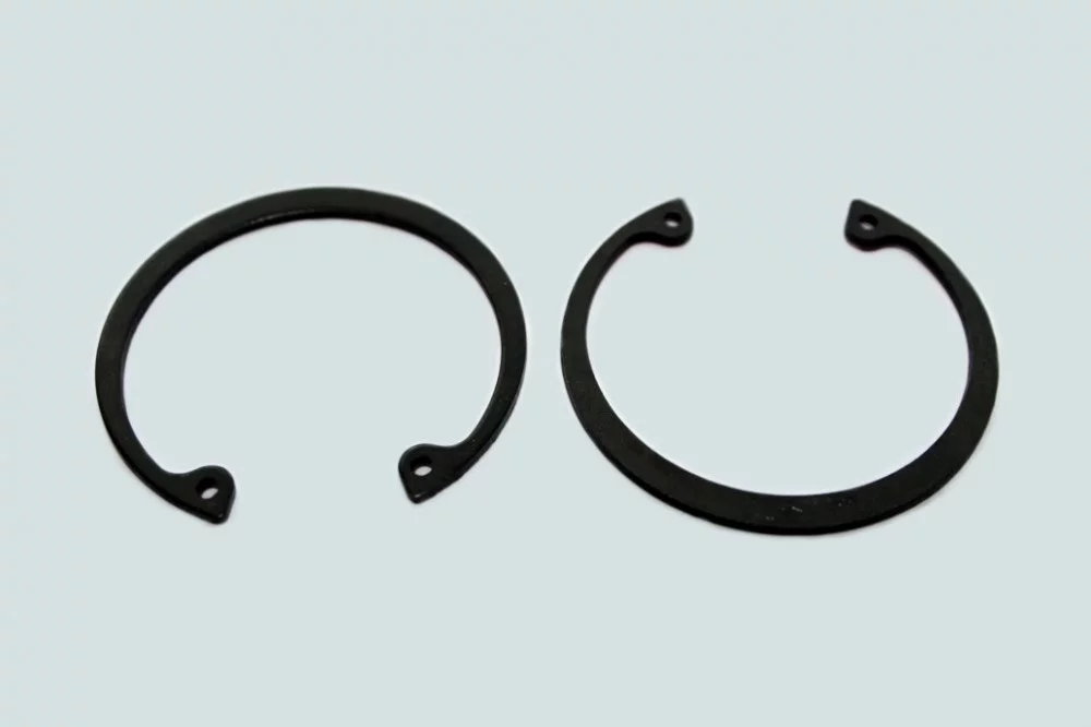 фото кольцо стопорное пальца поршневого (6ct,isle, l375) 3901922/ 3901996 3920692 