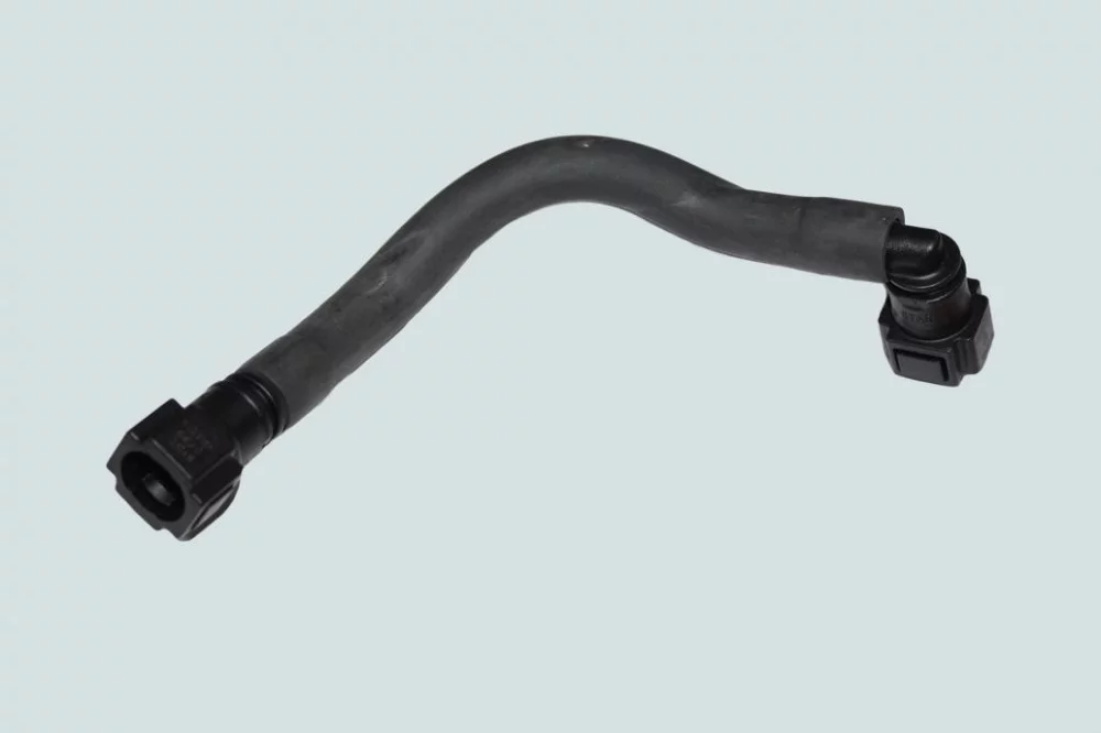 фото трубка подачи топл от фильтра к тнвд (4isbe) 3287768 dvmark 3287770 