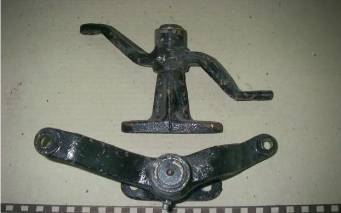 купить Рычаг вала вилки в сборе